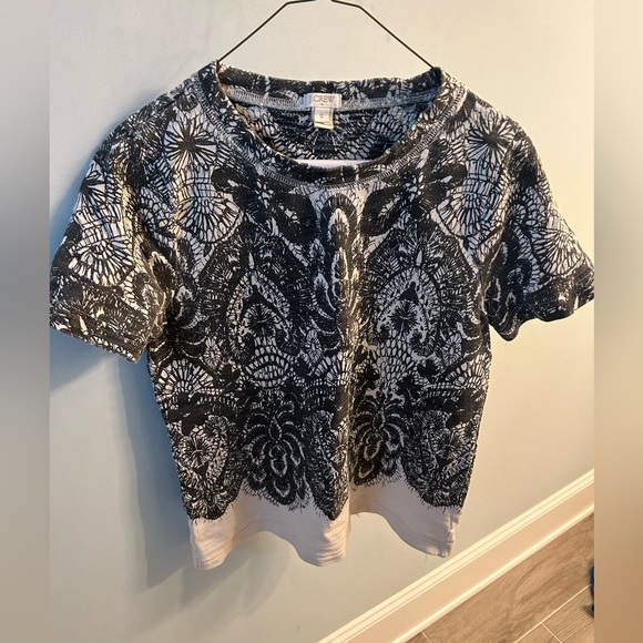 JCrew short sleeve sweatshirt - Picture 2 of 6